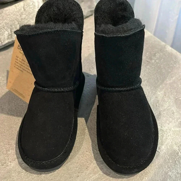 BEARPAW Rosaline Toddler Suede, sheepskin & Wool blend lined booties - 9 - Picture 5 of 15